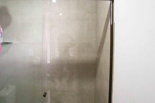Banheiro Social de casa à venda com 1 quarto, 650m² em Sete Praias, Diadema