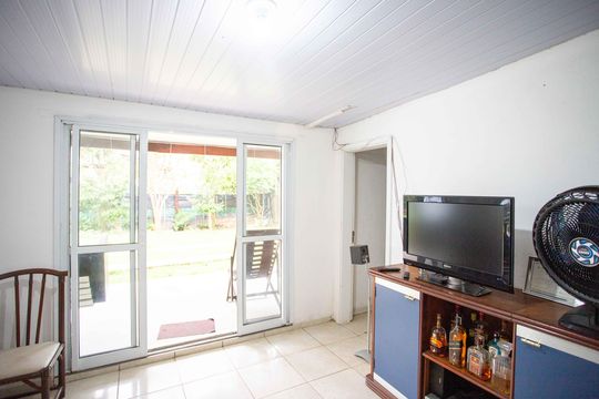 Casa à venda com 1 quarto, 650m² em Sete Praias, Diadema