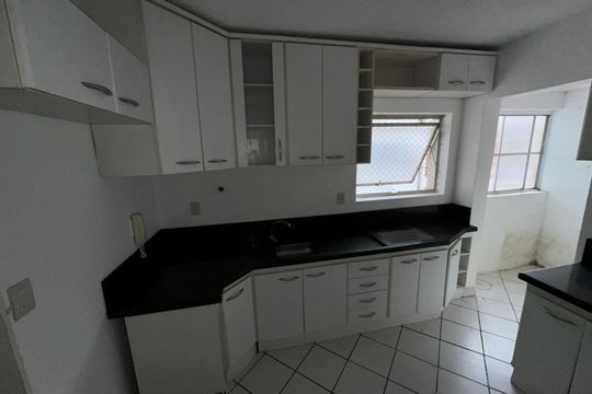 Cozinha/Área de serviço de apartamento para alugar com 1 quarto, 59m² em Centro, São Leopoldo