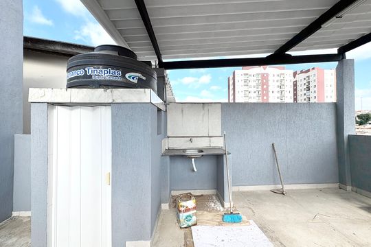 Área comum de casa à venda com 3 quartos, 355m² em Jardim Monjolo, São Paulo