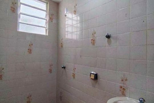 Banheiro 1 de apartamento para alugar com 2 quartos, 95m² em Passo d’Areia, Porto Alegre