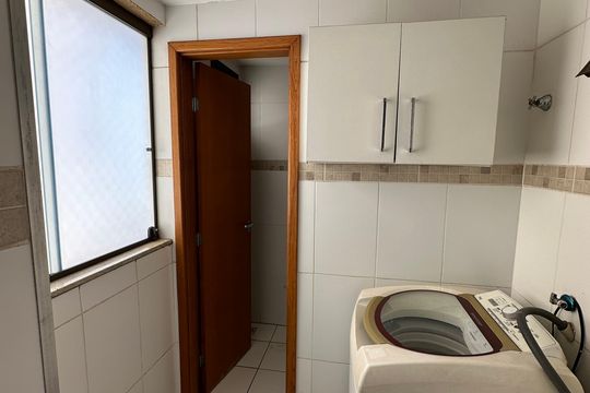 Área de serviço de apartamento à venda com 3 quartos, 88m² em Setor Bueno, Goiânia