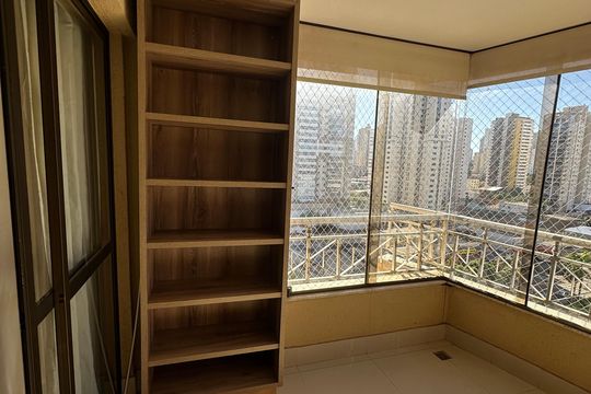 Varanda de apartamento à venda com 3 quartos, 88m² em Setor Bueno, Goiânia