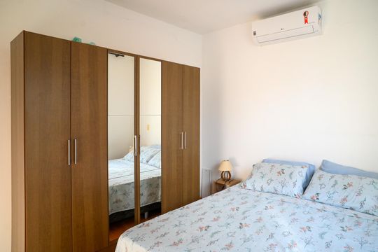 Quarto 1 de casa à venda com 3 quartos, 100m² em Vila Moraes, São Paulo