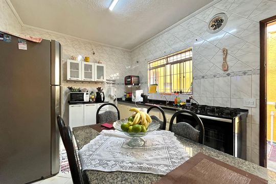 Cozinha de casa à venda com 3 quartos, 185m² em Jardim Jabaquara, São Paulo