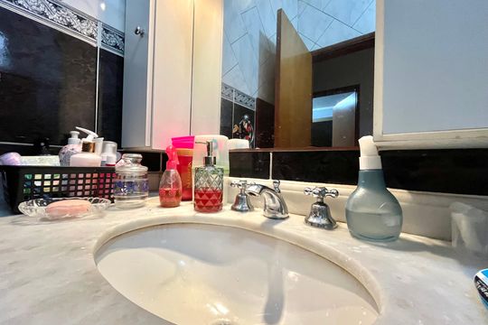 Banheiro Corredor de casa à venda com 3 quartos, 185m² em Jardim Jabaquara, São Paulo