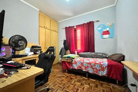 Quarto 3 de casa à venda com 3 quartos, 185m² em Jardim Jabaquara, São Paulo