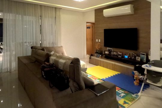 Sala de apartamento para alugar com 3 quartos, 128m² em Embaré, Santos