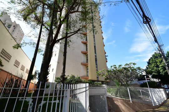 Fachada do Prédio de apartamento para alugar com 4 quartos, 224m² em Centro, Campinas
