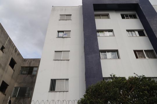 Plaquinha de apartamento para alugar com 2 quartos, 58m² em Daniel Fonseca, Uberlândia