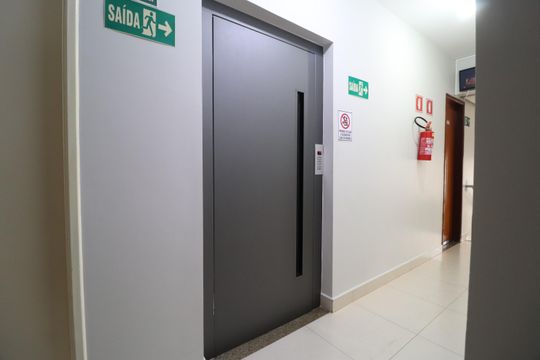 Elevador de apartamento para alugar com 2 quartos, 58m² em Daniel Fonseca, Uberlândia
