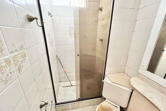 Banheiro de apartamento à venda com 2 quartos, 48m² em Casa Verde Alta, São Paulo