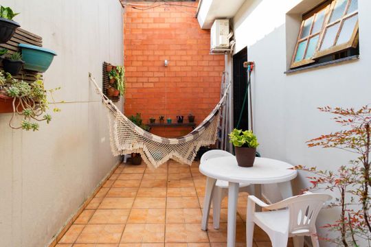 Casa à venda com 4 quartos, 303m² em Vila Carrão, São Paulo