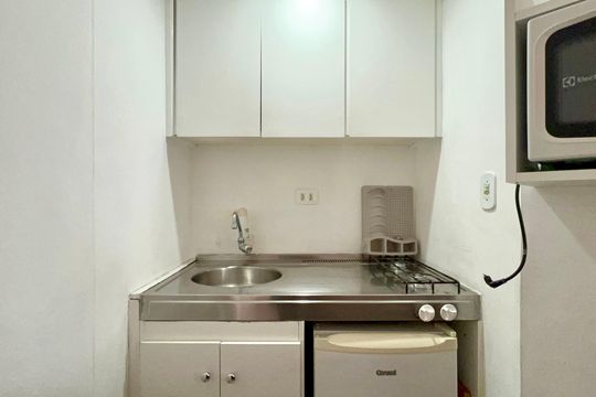 Cozinha de kitnet/studio para alugar com 1 quarto, 30m² em Jardim Paulista, São Paulo