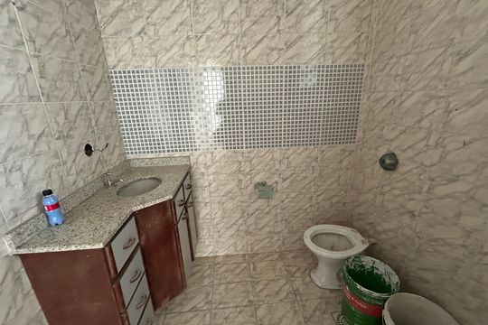 Banheiro de apartamento à venda com 2 quartos, 65m² em Todos Os Santos, Rio de Janeiro