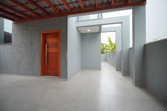 Garagem de casa para alugar com 2 quartos, 120m² em Ingleses Norte, Florianópolis
