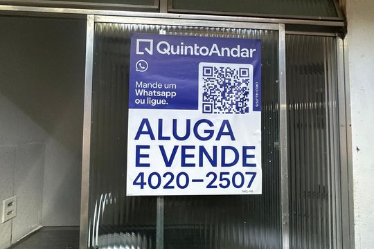 Placa de casa para alugar com 1 quarto, 45m² em Vargem Grande, Rio de Janeiro
