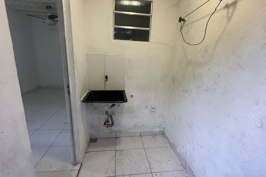 Área de Serviço de casa para alugar com 1 quarto, 45m² em Vargem Grande, Rio de Janeiro