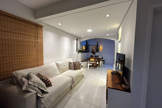 Sala de casa de condomínio à venda com 2 quartos, 60m² em Chácaras São Luís, Barueri