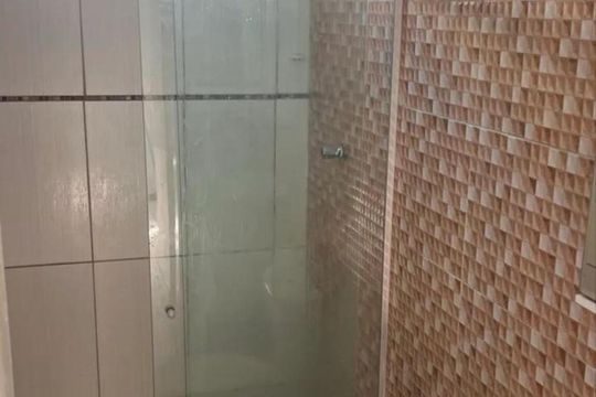 Banheiro de apartamento para alugar com 2 quartos, 50m² em Engenho Velho da Federação, Salvador