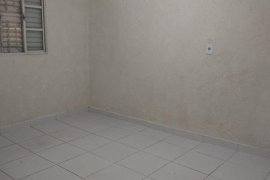 Casa 1 - Quarto de casa à venda com 3 quartos, 170m² em Vila Renato (Zona Leste), São Paulo
