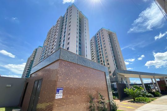 Fachada de apartamento à venda com 2 quartos, 64m² em Qs 5, Brasília