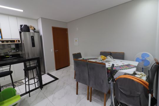 Sala de apartamento para alugar com 2 quartos, 46m² em Jardim Boa Vista (zona Oeste), Osasco