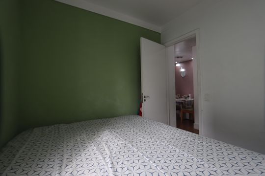 Quarto 1 de apartamento à venda com 2 quartos, 45m² em Jardim Ibitirama, São Paulo