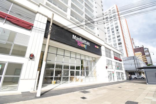 Fachada de kitnet/studio para alugar com 1 quarto, 21m² em Centro, Curitiba