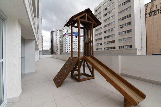 Área comum - Playground de kitnet/studio para alugar com 1 quarto, 21m² em Centro, Curitiba