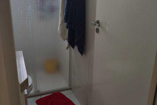 Banheiro de apartamento à venda com 2 quartos, 57m² em Vila Gumercindo, São Paulo