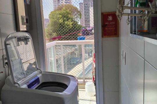 Área de serviço de apartamento à venda com 2 quartos, 57m² em Vila Gumercindo, São Paulo
