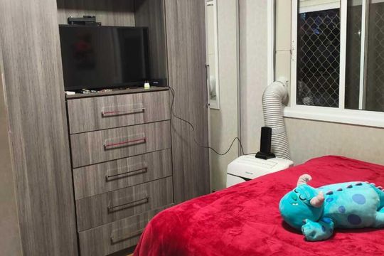Quarto de apartamento à venda com 2 quartos, 57m² em Vila Gumercindo, São Paulo