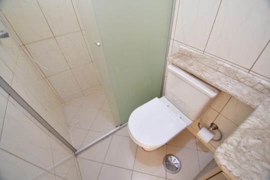 Banheiro social de apartamento para alugar com 3 quartos, 72m² em Vila Industrial (campinas), Campinas