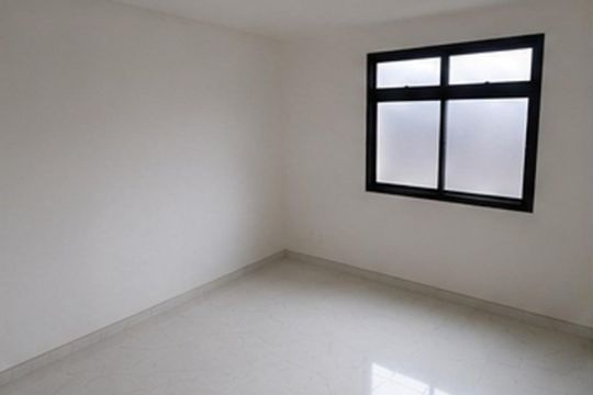 Quarto de kitnet/studio para alugar com 1 quarto, 32m² em Cruzeiro, Ribeirão das Neves