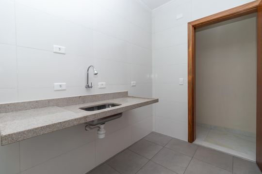 Cozinha  de casa para alugar com 1 quarto, 70m² em Lapa, São Paulo