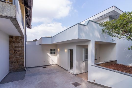 Garagem de casa para alugar com 1 quarto, 70m² em Lapa, São Paulo