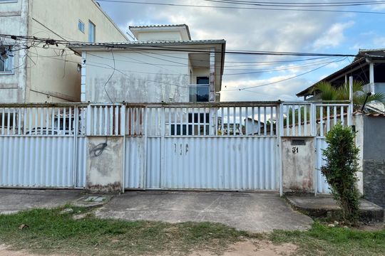 Fachada de casa para alugar com 3 quartos, 110m² em Unamar, Cabo Frio