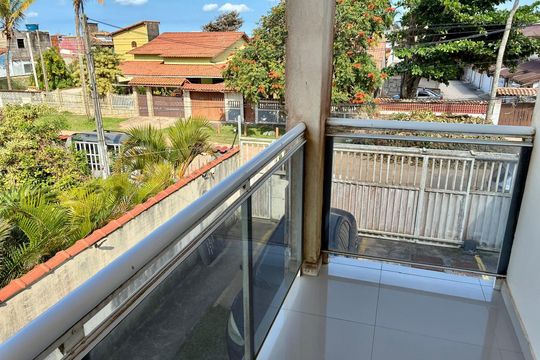 Varanda de casa para alugar com 3 quartos, 110m² em Unamar, Cabo Frio