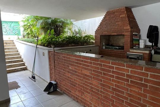 Área externa de casa à venda com 10 quartos, 940m² em Parque Anchieta, São Bernardo do Campo