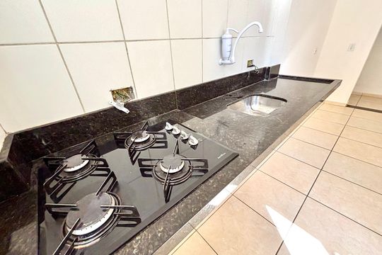 Cozinha de apartamento para alugar com 2 quartos, 50m² em Lageado, Ferraz de Vasconcelos