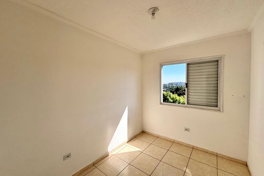 Quarto 2 de apartamento para alugar com 2 quartos, 50m² em Lageado, Ferraz de Vasconcelos