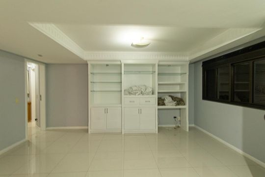 Quarto 2 Suite 2 de apartamento à venda com 2 quartos, 237m² em Água Verde, Curitiba