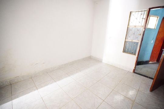 Sala de apartamento para alugar com 3 quartos, 120m² em L-1, Qd79 Vila Redencao, Goiânia