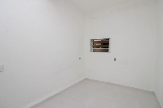 Quarto de casa para alugar com 1 quarto, 53m² em Jardim Taboao, Taboão da Serra
