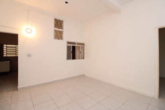Sala de casa para alugar com 1 quarto, 53m² em Jardim Taboao, Taboão da Serra