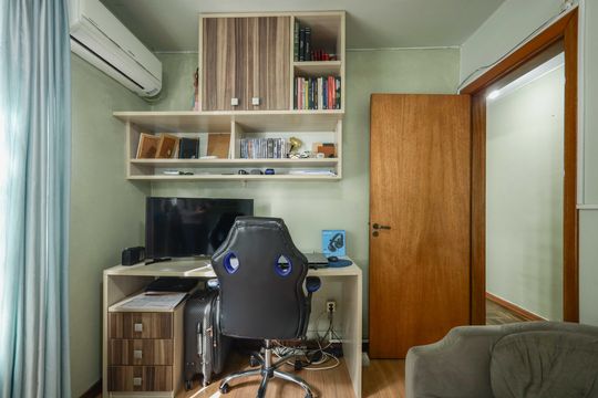 quarto 1  de apartamento à venda com 3 quartos, 92m² em Humaitá, Porto Alegre