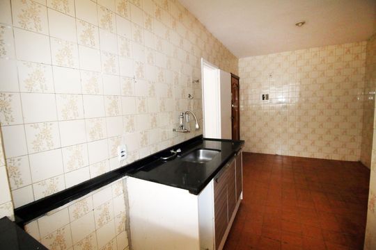 Cozinha de apartamento para alugar com 2 quartos, 70m² em Irajá, Rio de Janeiro