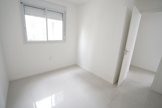 Apartamento à venda com 3 quartos, 82m² em Setor Bueno, Goiânia