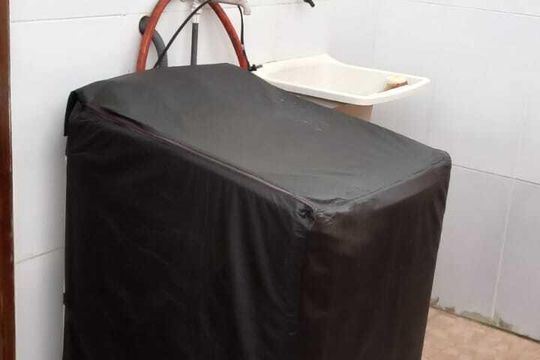 Área de serviço de casa de condomínio para alugar com 2 quartos, 48m² em Bairro Nova Califórnia, Cabo Frio